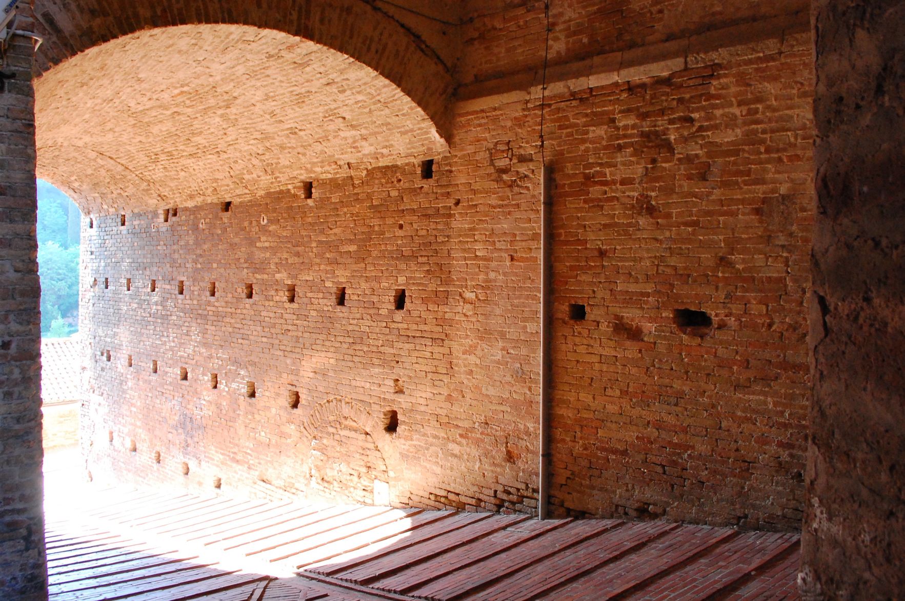 Urbino passageways